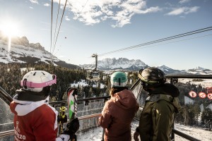 Carezza_Dolomites_Winter_Season_Credits_Helmuth_Rier